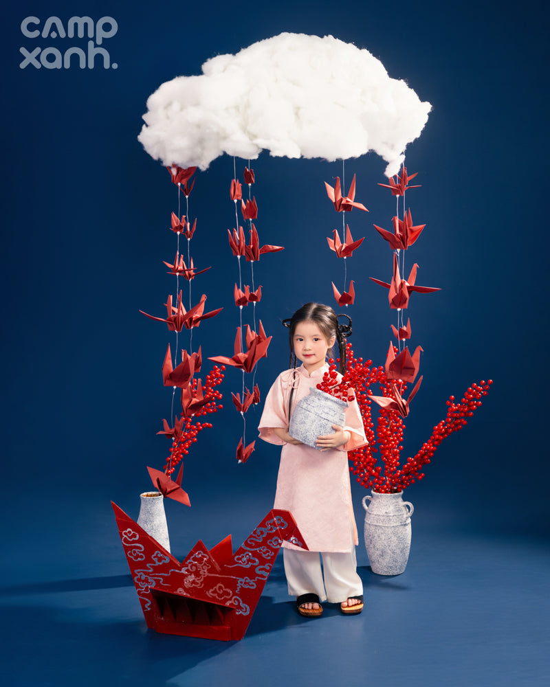 Hạc Đỏ Đón Xuân