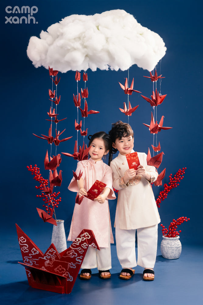 Hạc Đỏ Đón Xuân