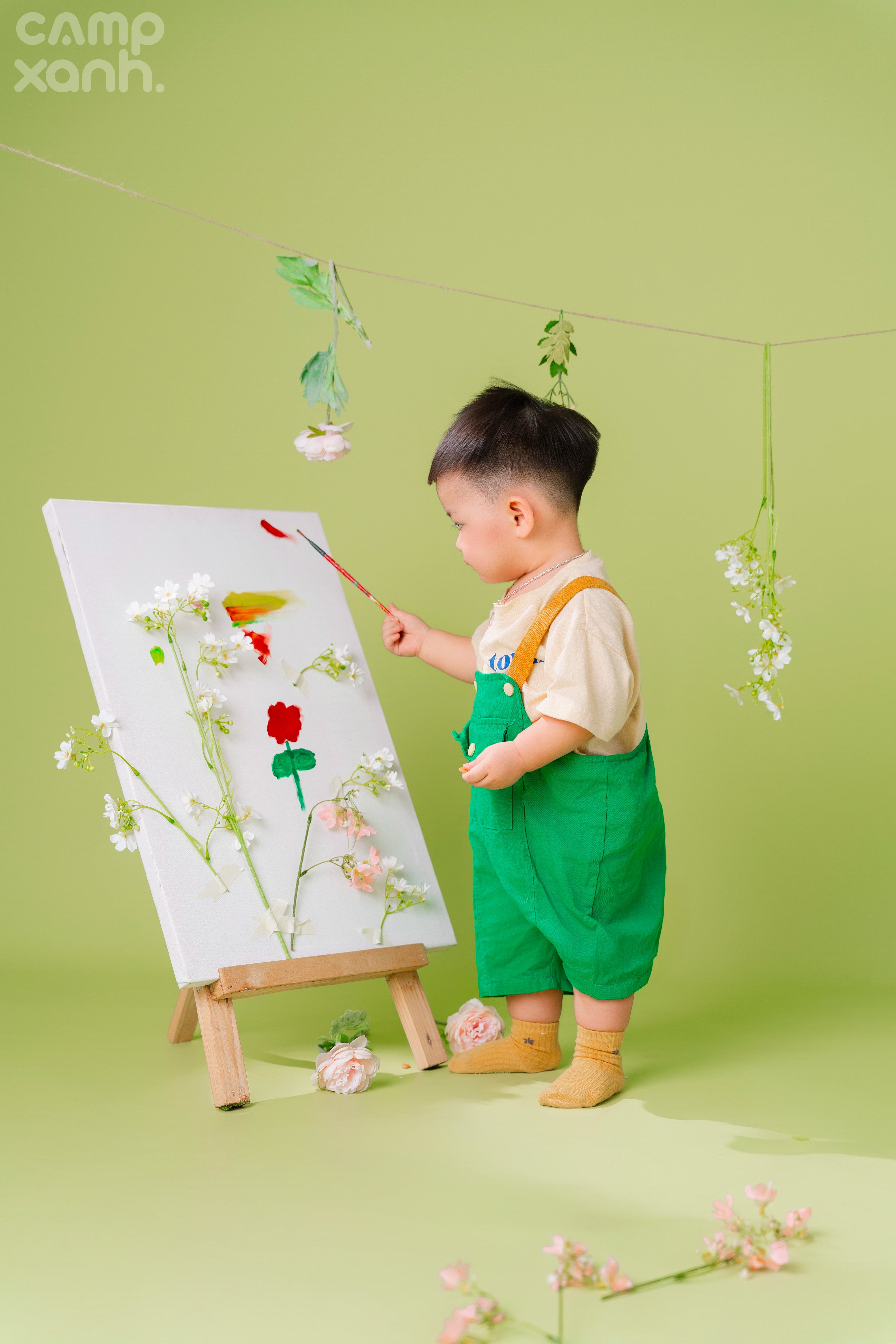 HỌA SĨ BÉ TRAI