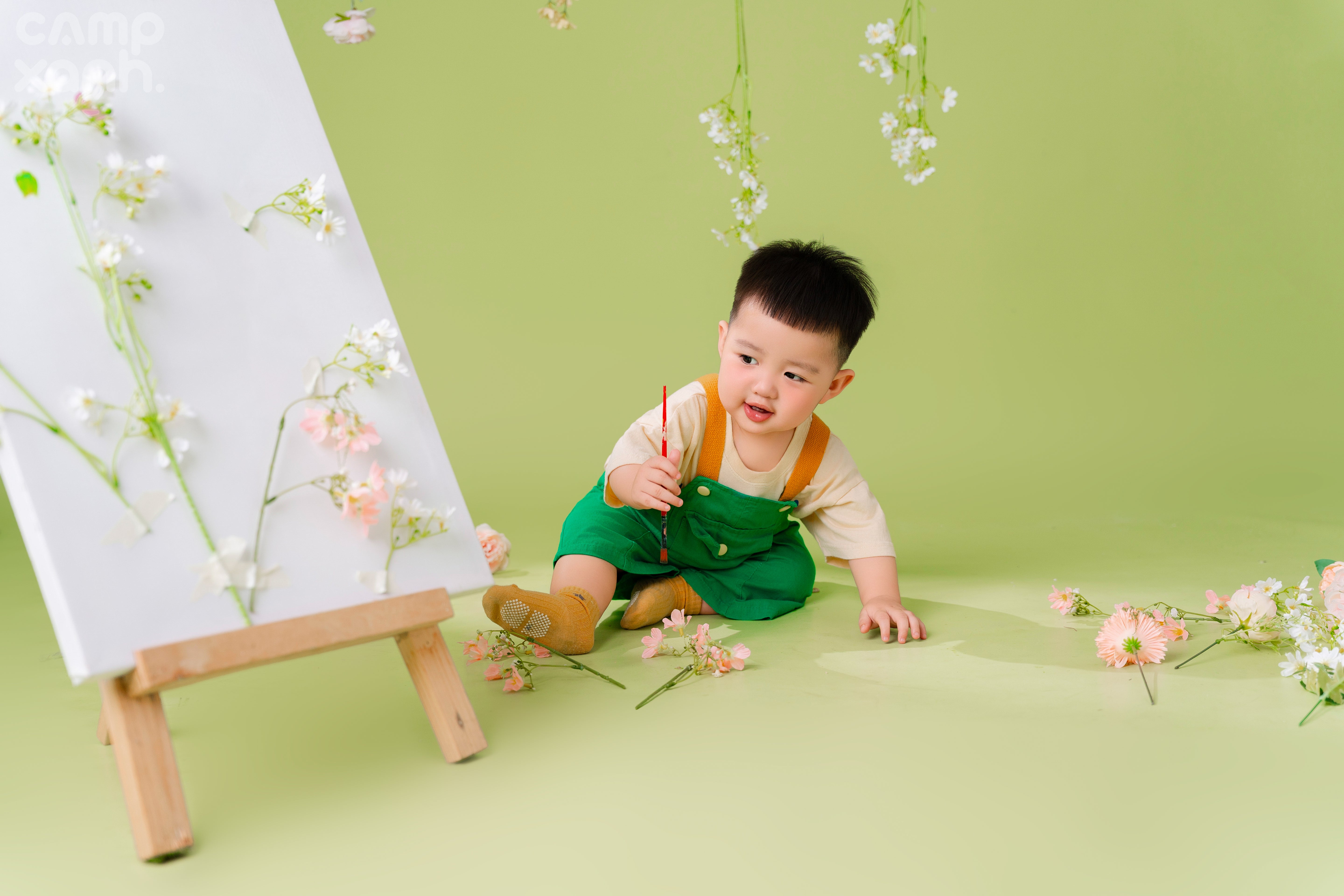 HỌA SĨ BÉ TRAI