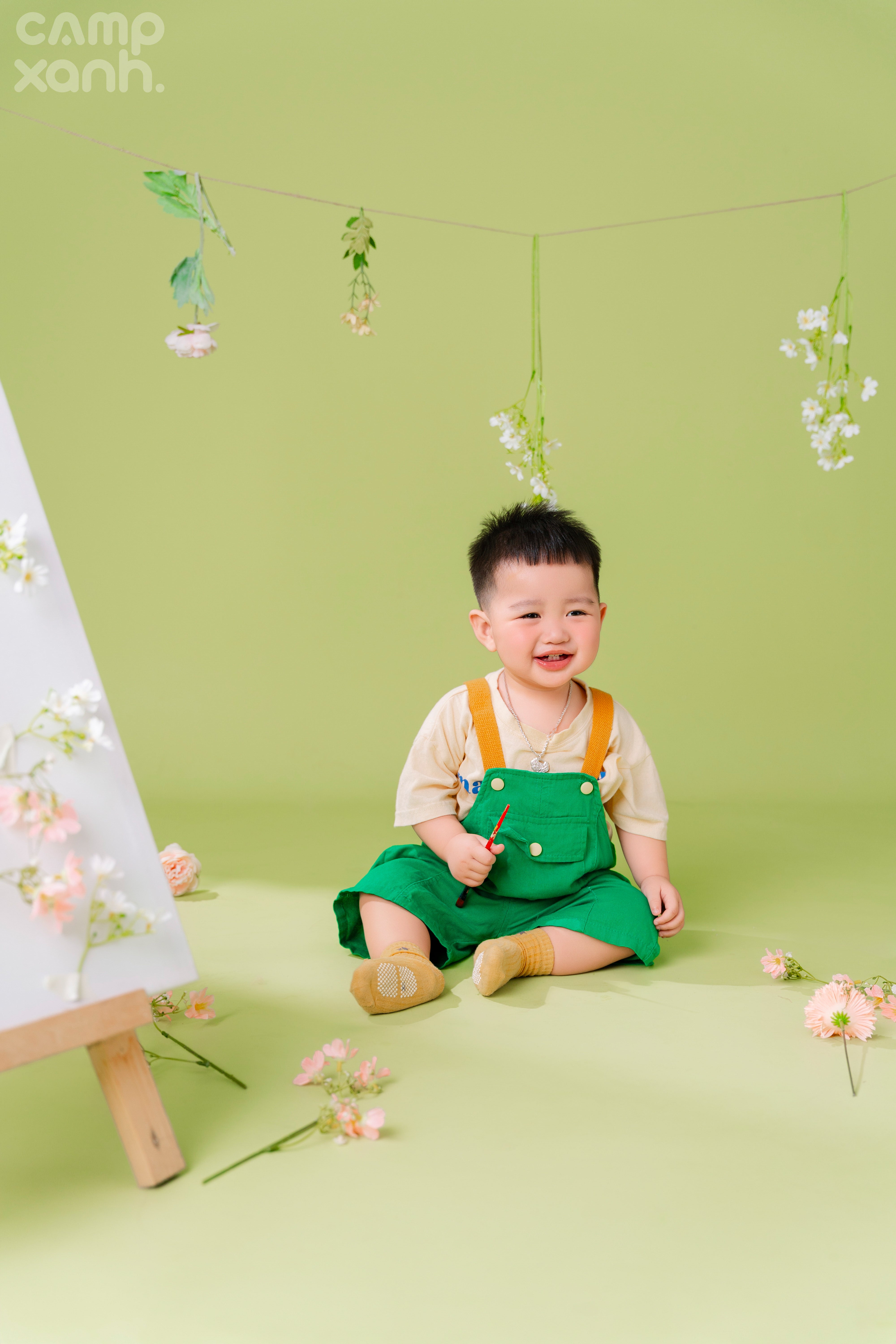 HỌA SĨ BÉ TRAI