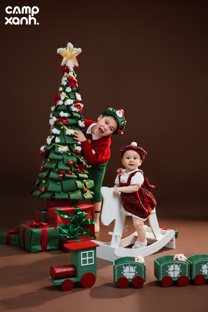 Warm Christmas Moments