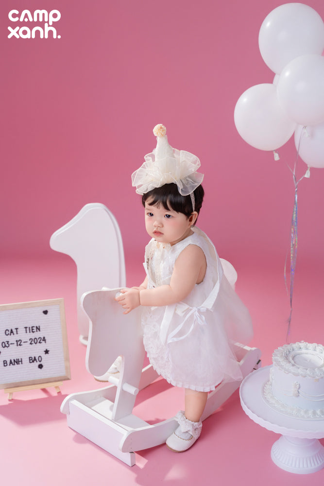 SINH NHẬT 1 TUỔI PHÔNG TRƠN