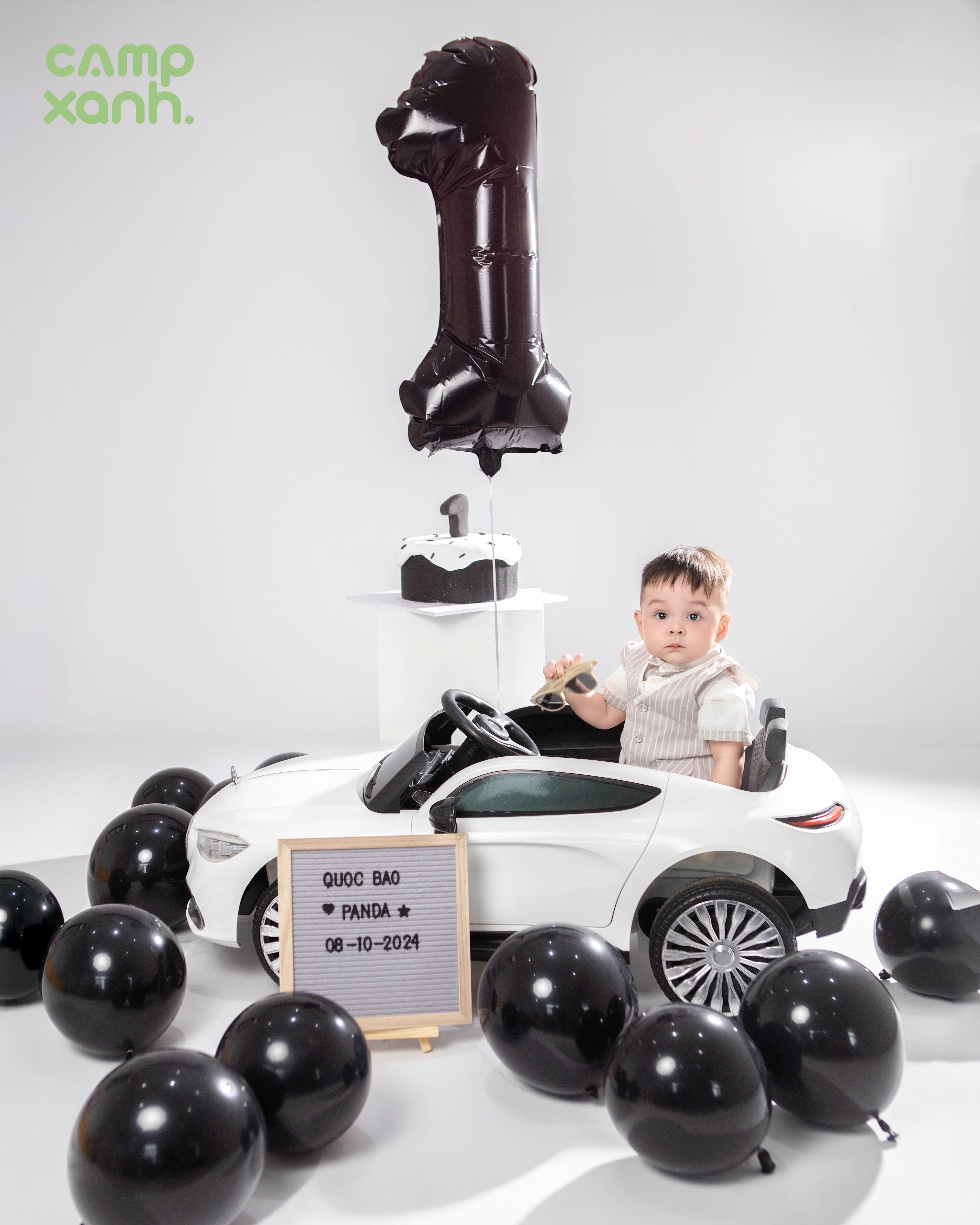 Sinh nhật ô tô và bóng bay