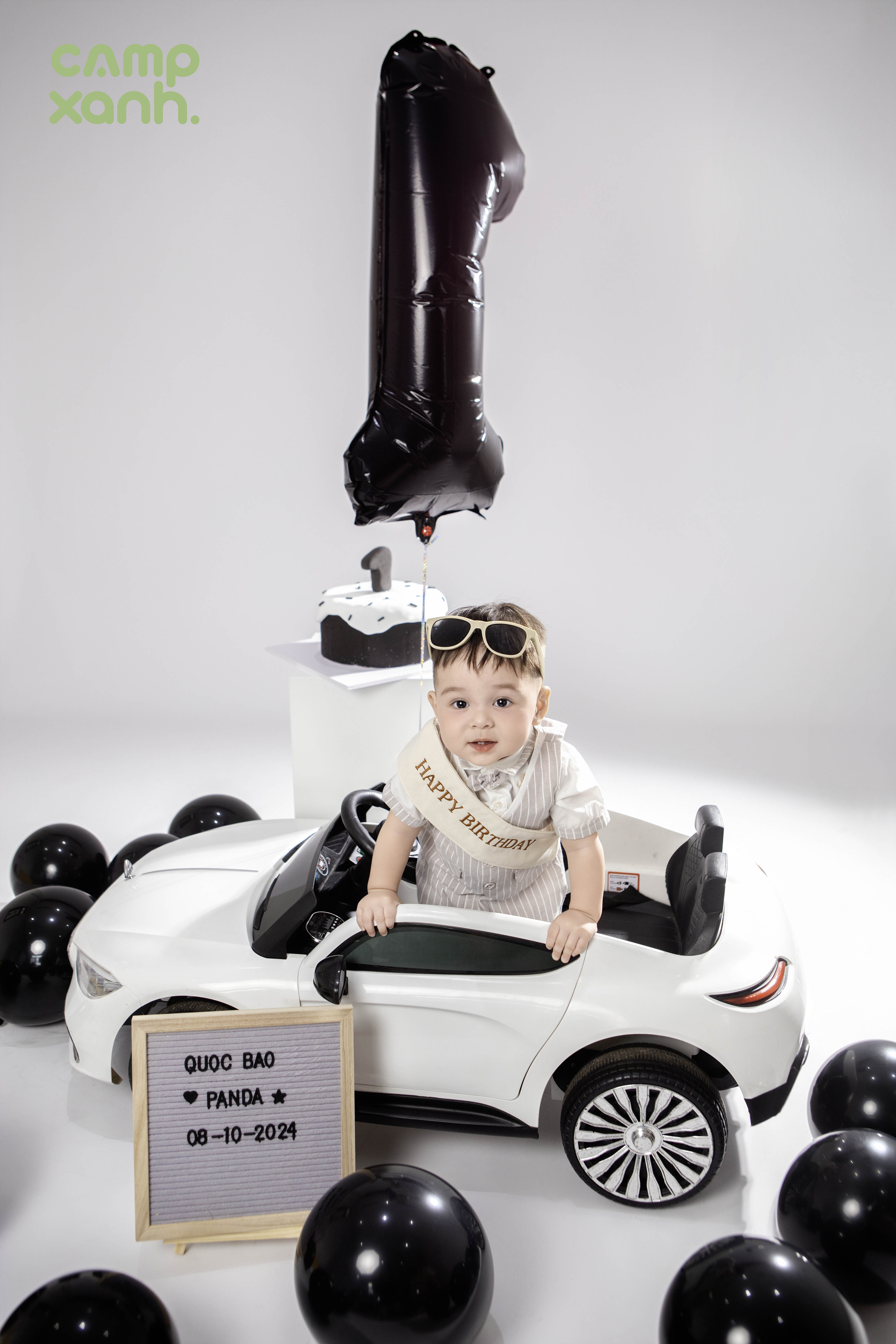 Sinh nhật ô tô và bóng bay